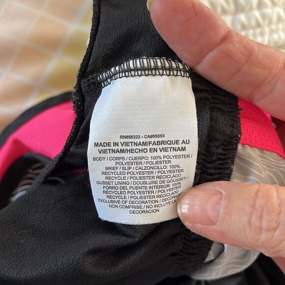 Nike Running Shorts Size M Gently Uses Black/pink - Picture 4 of 6